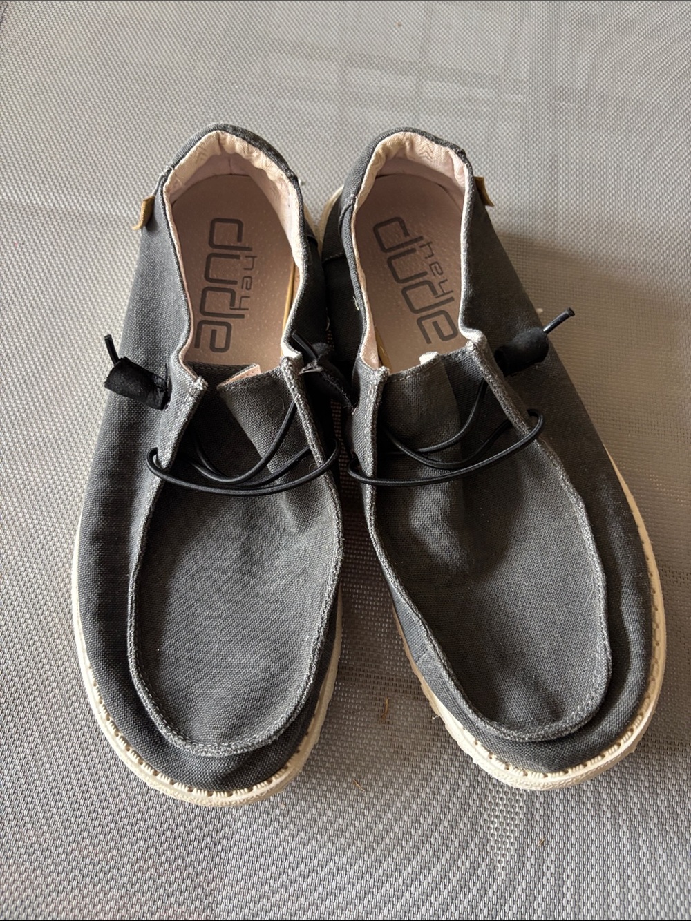 Hey dudes Wendy sz 10 Women's Casual Canvas Sneakers in Charcoal Black EUC